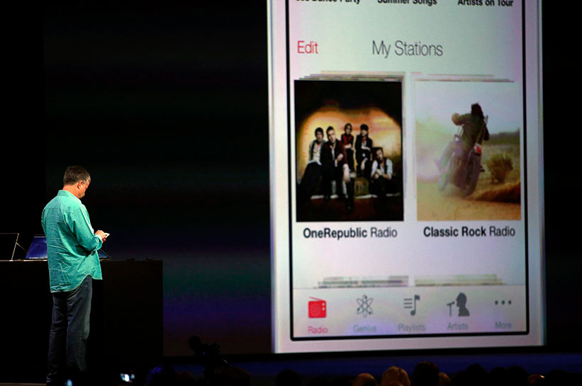 Apple iOS 7'yi resmen tanıttı 