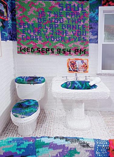 En renkli direniş Yarnbombing