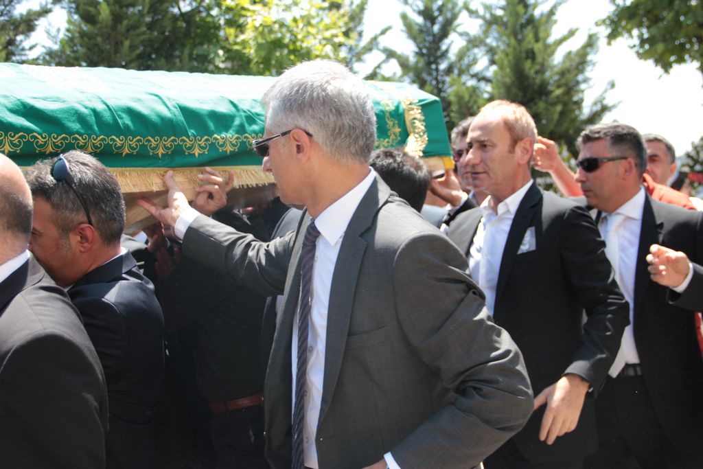 Ünlü Bankacı Nafiz Karadere'nin Acı Günü
