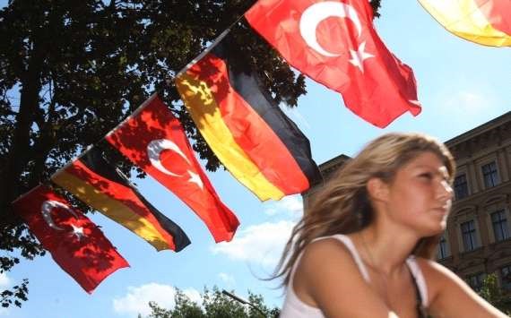 AB'nin patlamaya hazır bombası