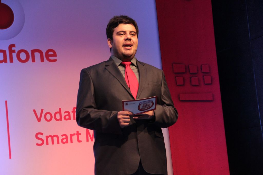 Vodafone Smart Mini'yi Tanıttı