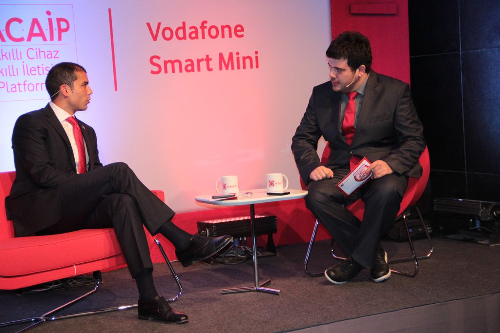Vodafone Smart Mini'yi Tanıttı