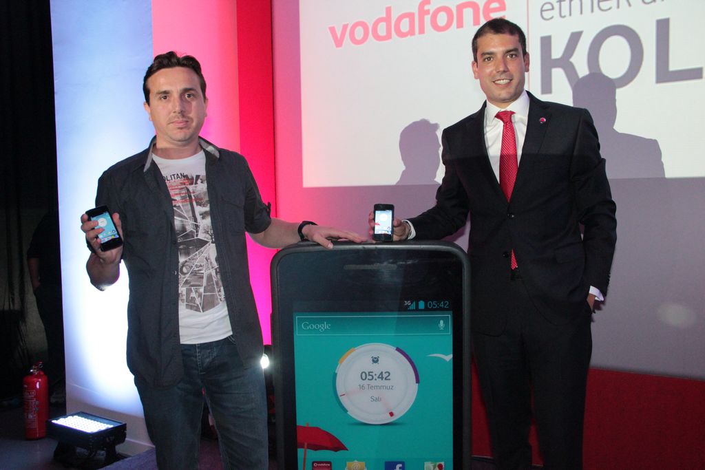 Vodafone Smart Mini'yi Tanıttı