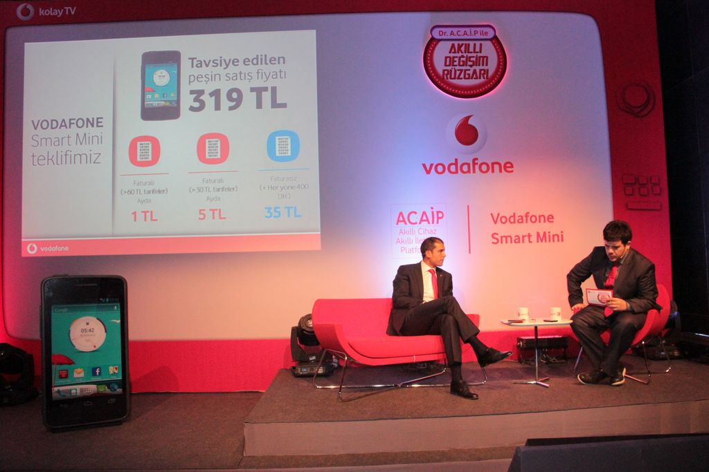 Vodafone Smart Mini'yi Tanıttı