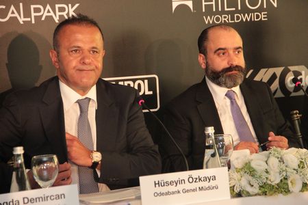 Dev Yatırım'a Odeabank'a destek