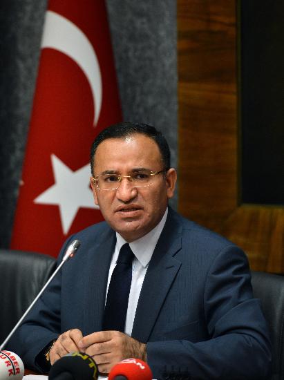İşte AK Parti'de aday olamayacak 73 isim