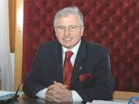 İşte AK Parti'de aday olamayacak 73 isim