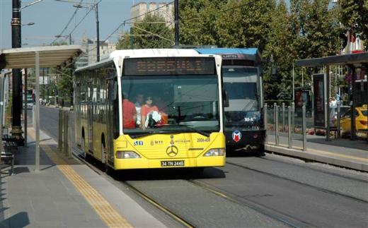 
İstanbul'da tramvay durdu