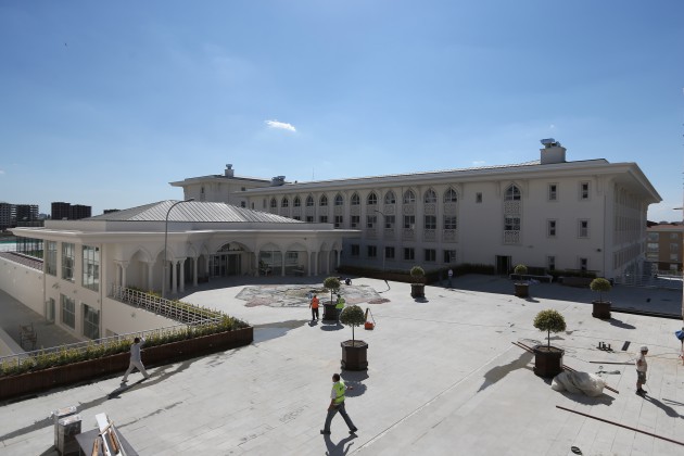 Türkiye'nin en büyük İmam-Hatip Lisesi açılıyor