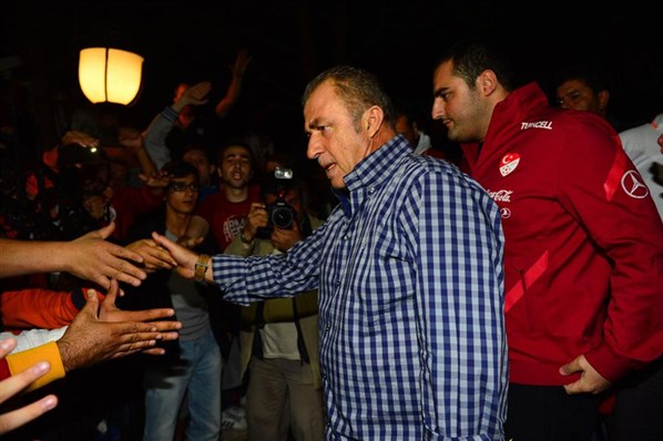 Oyuncularından Terim'e veda mesajları