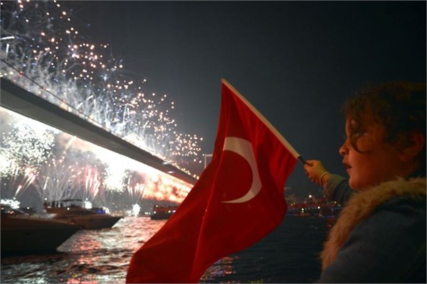 Boğaz'da görsel şölen