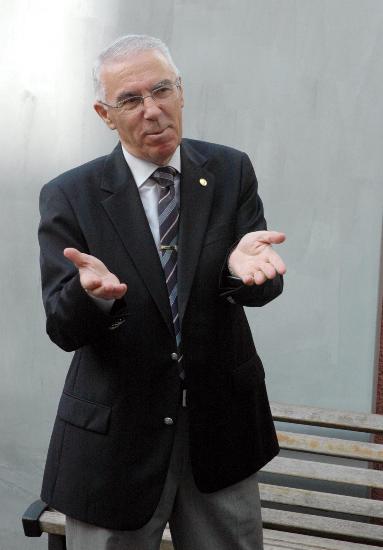 Zekeriya Öz kimdir ?