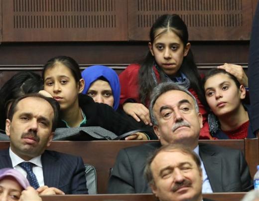 AK Parti grup toplantı'sından renkli kareler