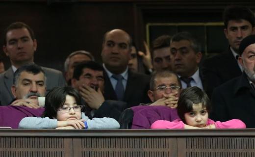 AK Parti grup toplantı'sından renkli kareler