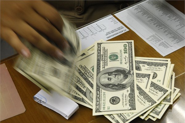 Merkez'in dolarla imtihanı