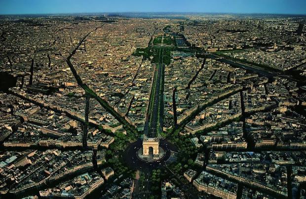 Dünyanın en ünlü 13 yerinin çevresi
