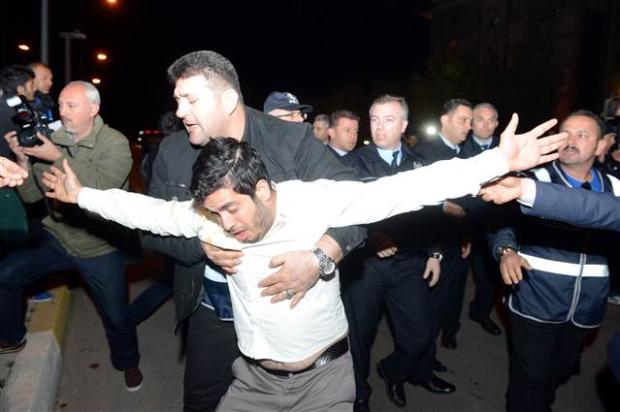 Antalya'da gergin anlar
