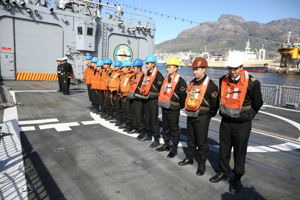 Yüzen Şehir TCG GEDİZ