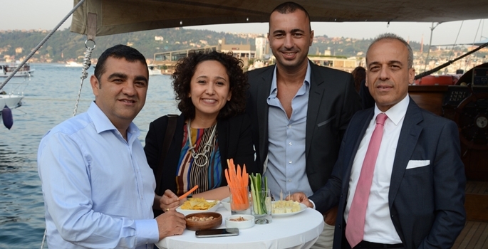 Genç patronlar yaza 'merhaba' dedi
