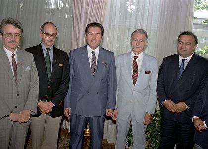 Süleyman Seba'nın hayatından kareler...
