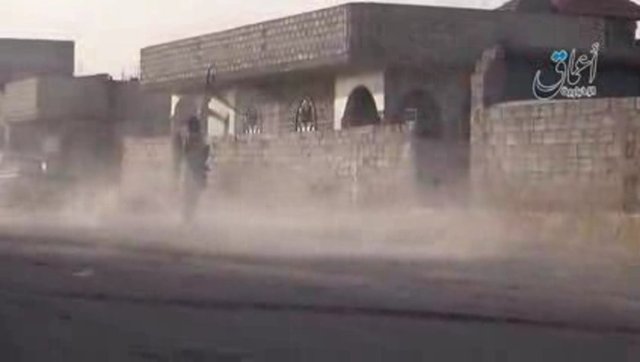 IŞİD'den kan donduran kareler
