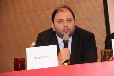 Alp Yalman listesini tanıttı
