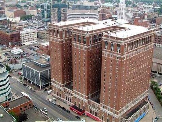 Hilton ailesi nasıl süper zengin oldu?

