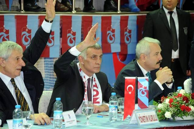 Trabzonspor kongresinde kavga