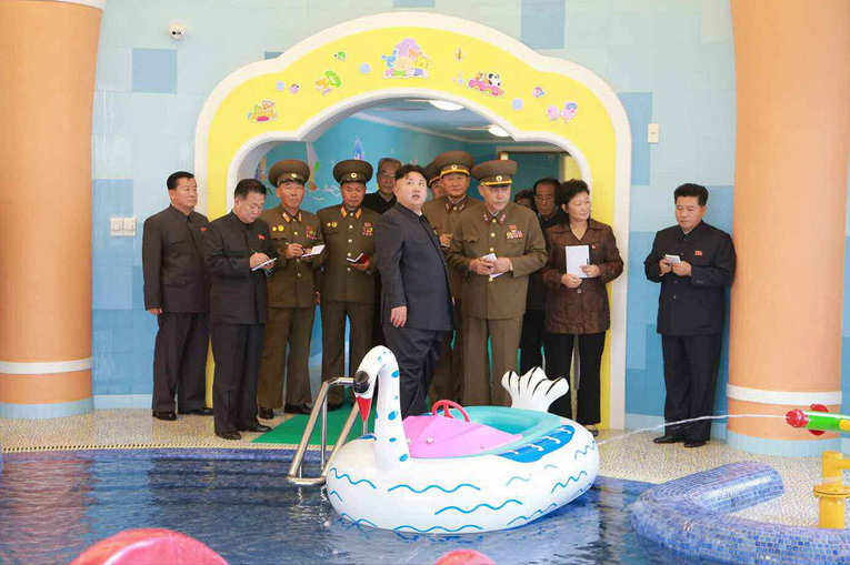 Kim bu adamlar?