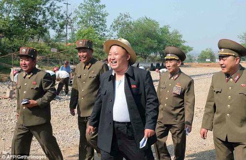 Kim bu adamlar?