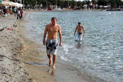 Deniz, kum ve güneş 