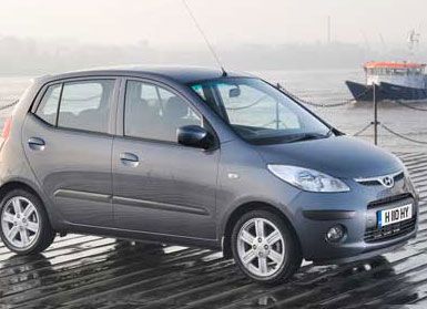 En az yakan benzinli otomobiller