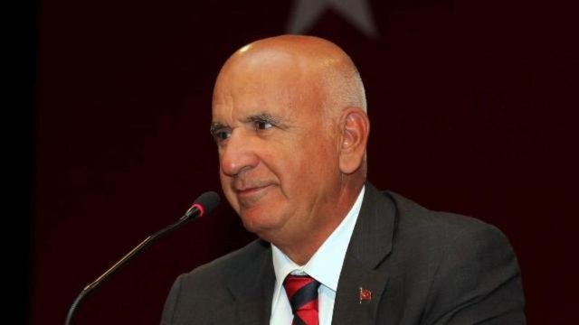 İşte gönlü zengin işadamları!