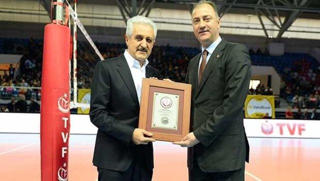 İşte gönlü zengin işadamları!