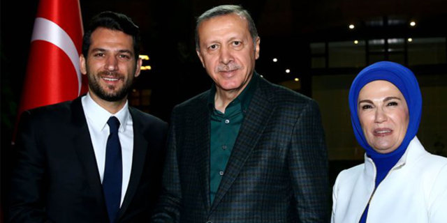 Cumhurbaşkanı Erdoğan ünlülere iftar yemeği verdi