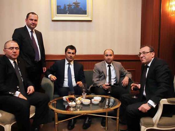 Sigortacılar TSRSB'nin yemeğinde buluştu