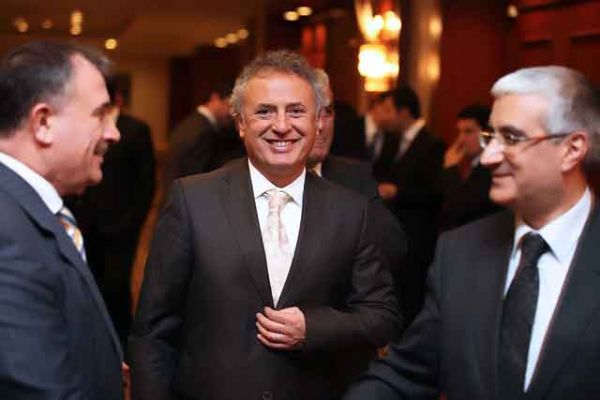 Sigortacılar TSRSB'nin yemeğinde buluştu