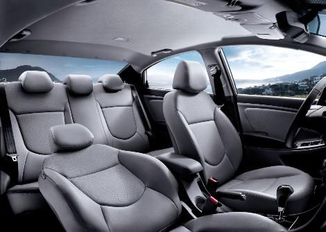 Hyundai Accent Blue