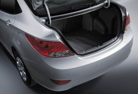 Hyundai Accent Blue