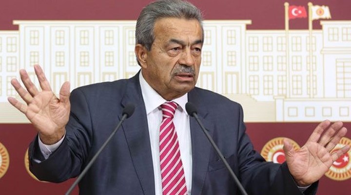Kamer Genç kimdir